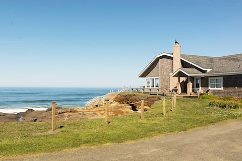 OCEANA: Secluded Ocean Front Home