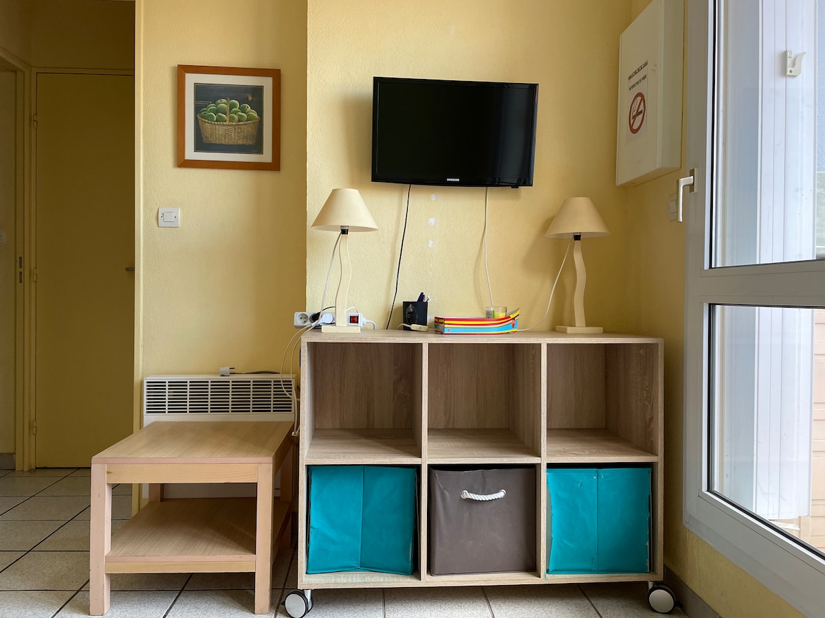 Erfolgreiche Airbnb-Immobilie: Nice appartment in Cerbere with 2 rooms in Cerbère