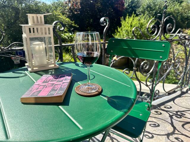 Camden Town apartment gallery image 5