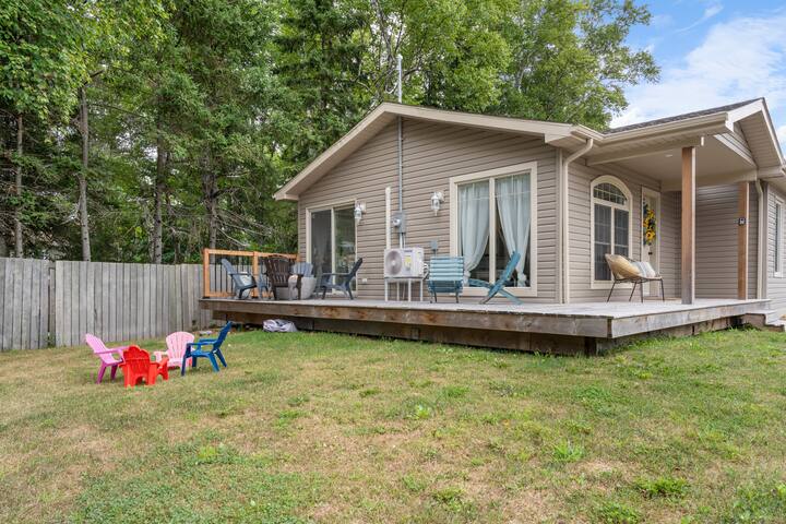 Luxury Cottage 3BDM – 2 Min Walk to Parlee Beach gallery image 3