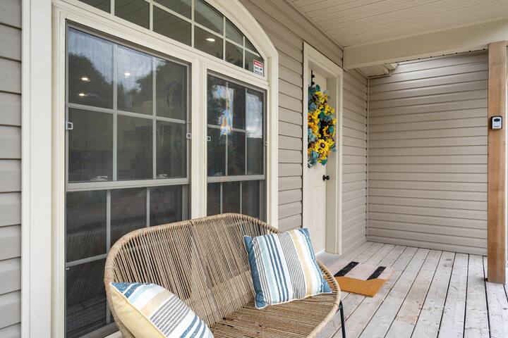 Luxury Cottage 3BDM – 2 Min Walk to Parlee Beach gallery image 5