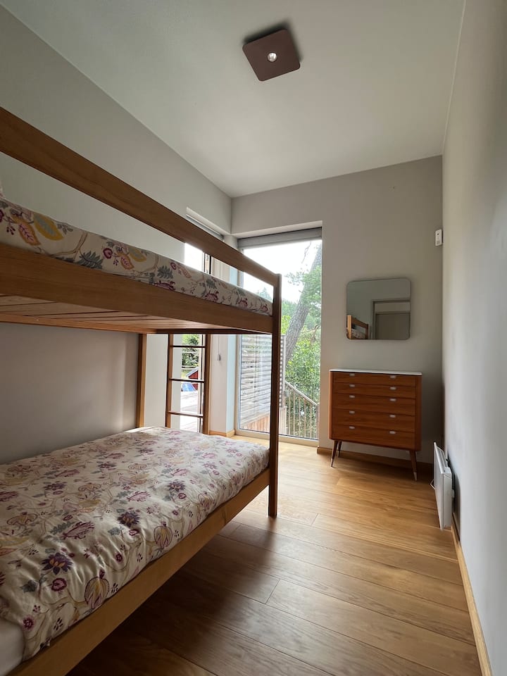 საძინებელი 2