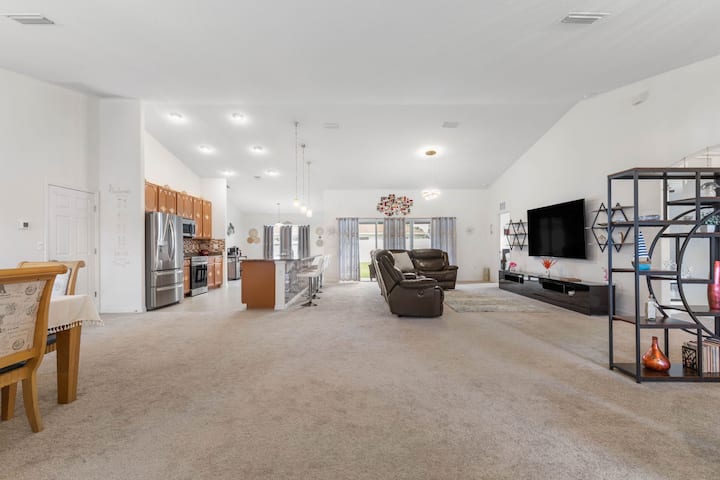 Large, Family-friendly | New Home | 4 Bed/3 Bath - Marineland Dolphin Adventure, St. Augustine