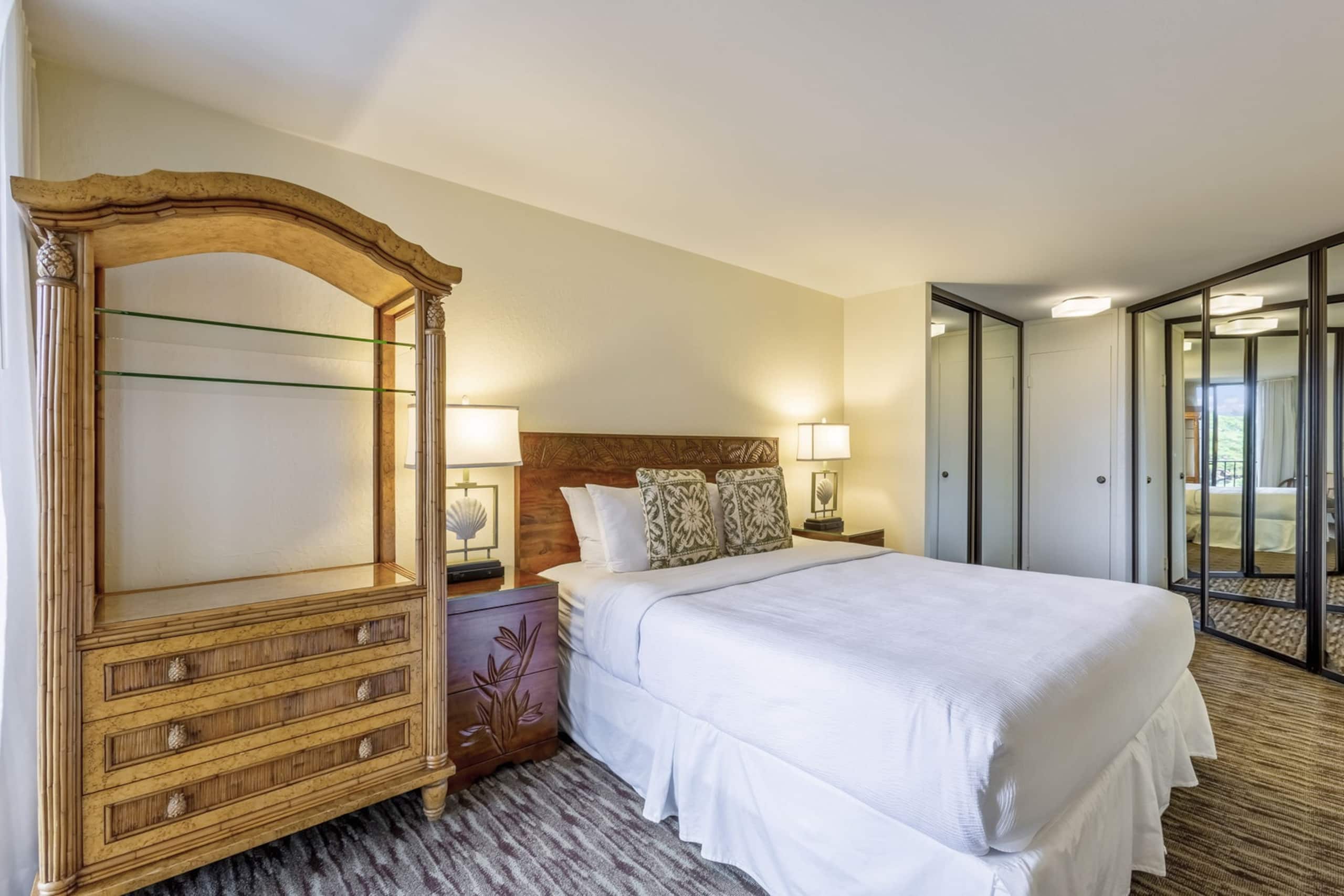 Condo in Lahaina · ★4.89 · 2 bedrooms · 4 beds · 2 shared baths - Image 20