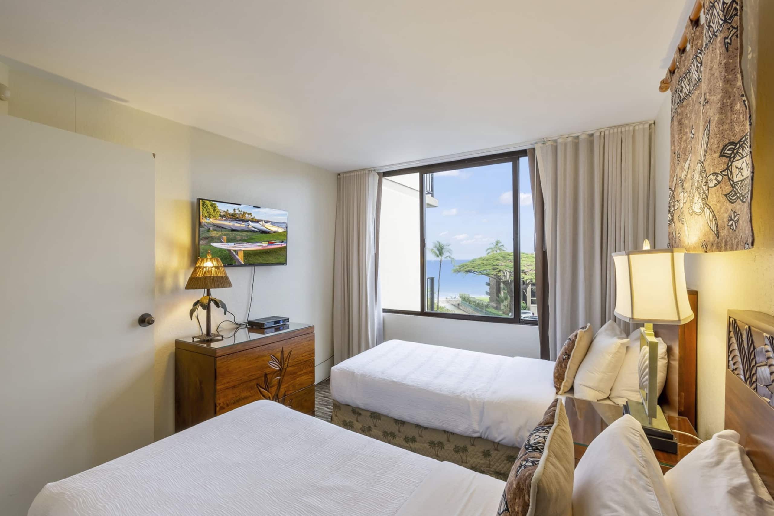 Condo in Lahaina · ★4.89 · 2 bedrooms · 4 beds · 2 shared baths - Image 29