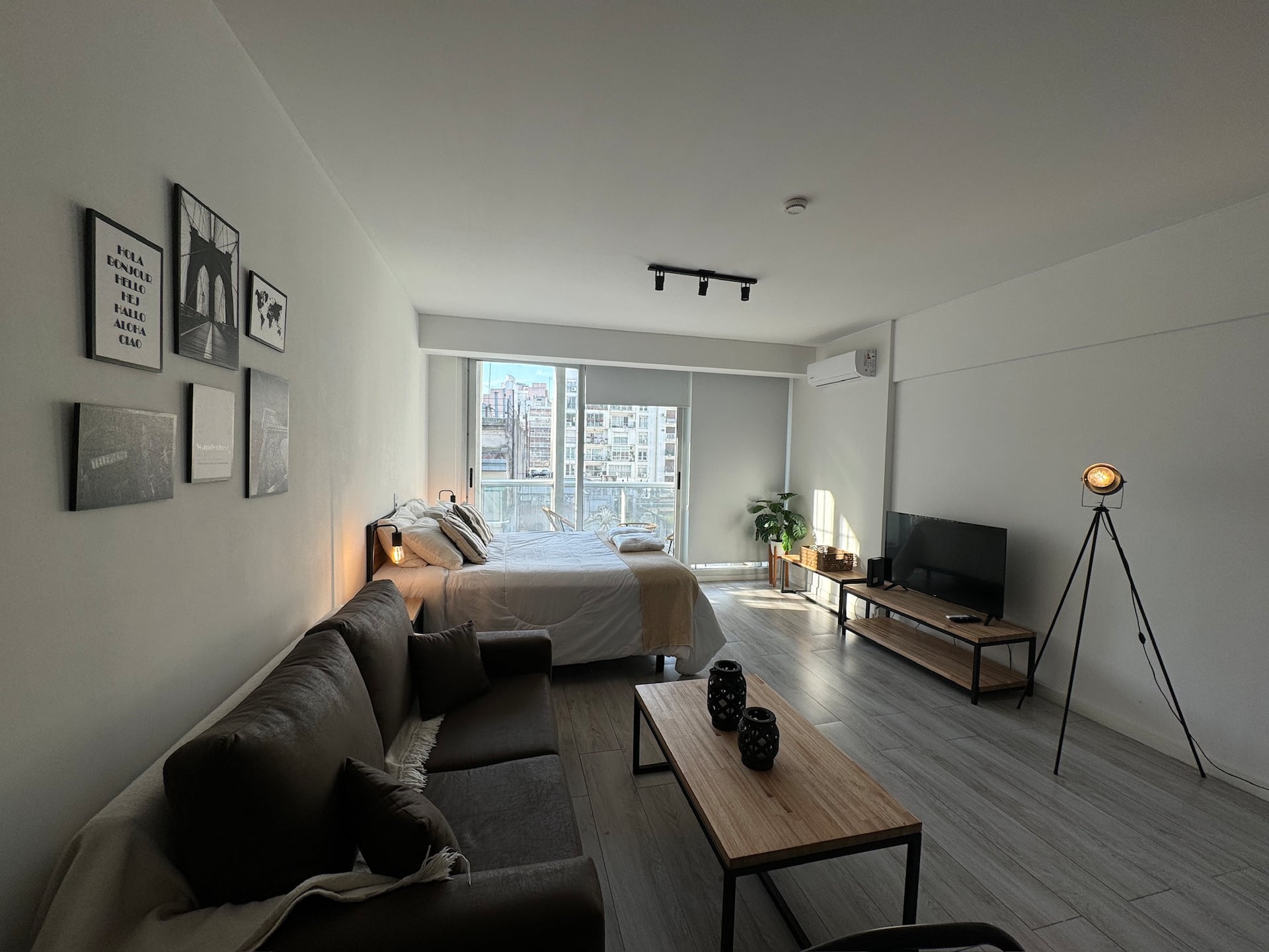 Studio apartment in Recoleta with pool and laundry