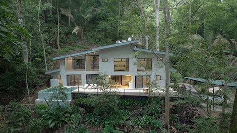 Forest House a walk from beach!