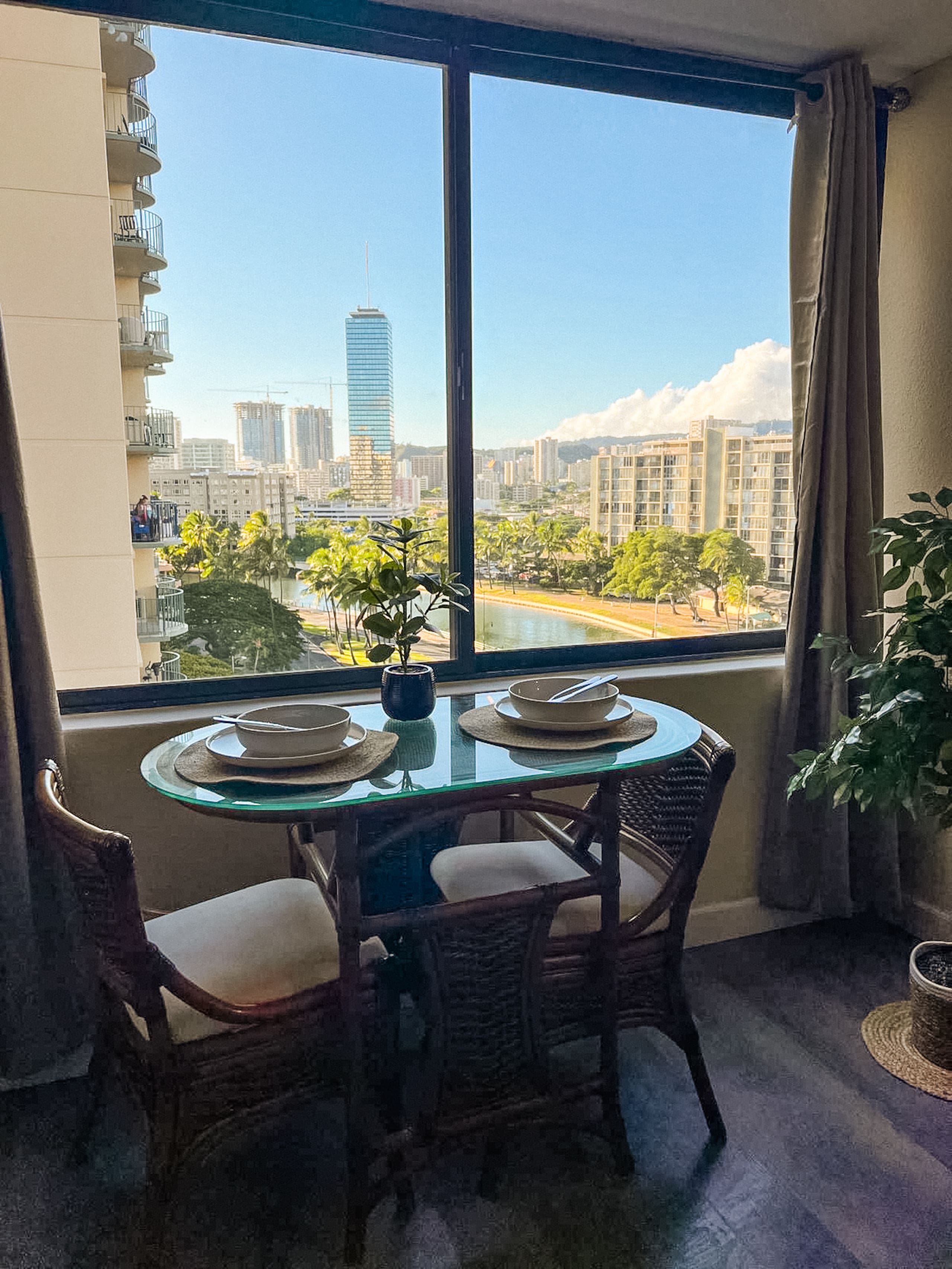 Cozy Studio in Central Waikiki - Photo 7