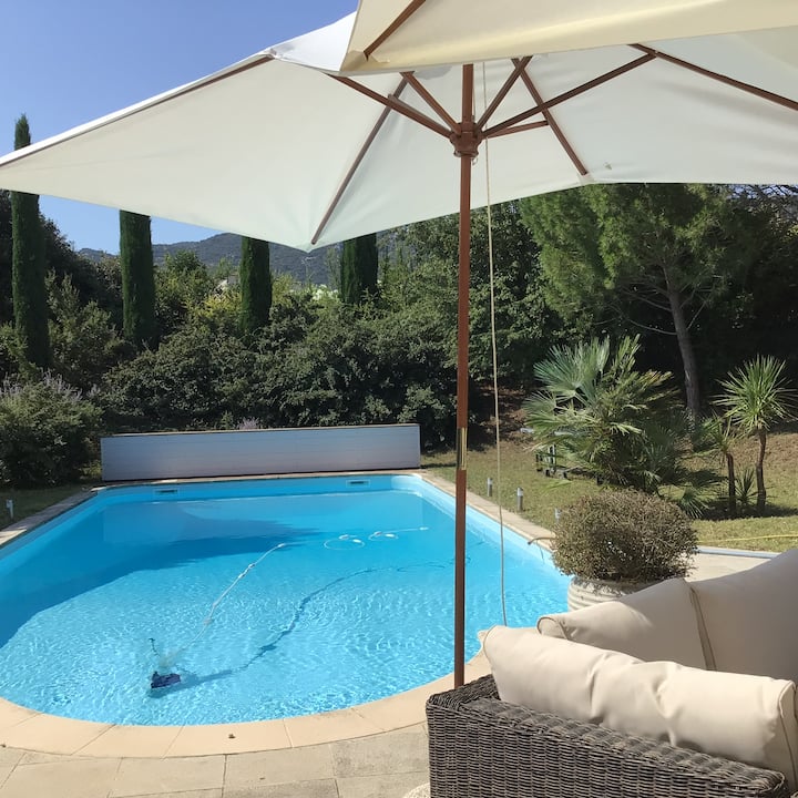 3. ÉVasion En Provence : Villa Spacieuse, Piscine - Gordes