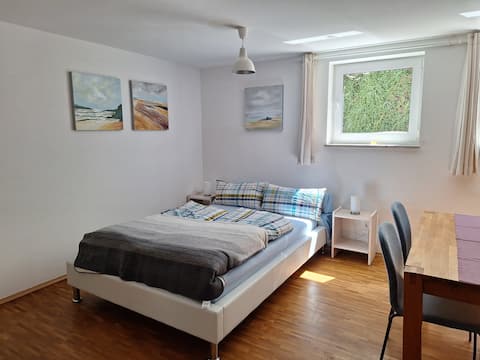 1-Zimmer-Apartment Oberhaching
