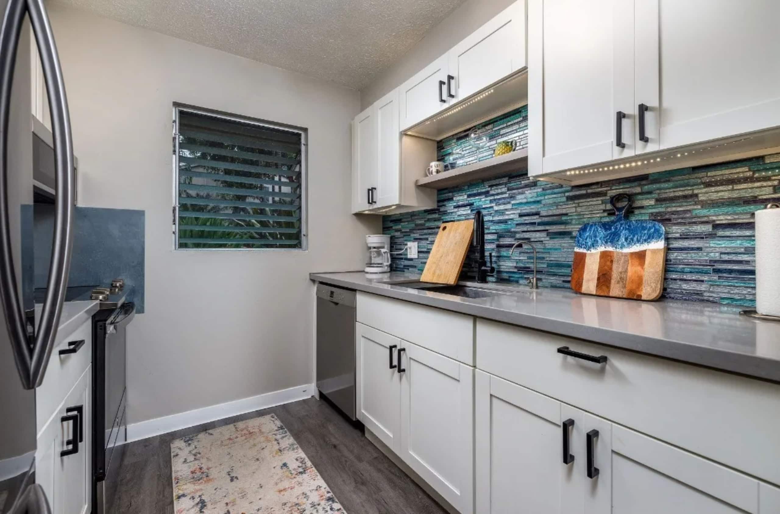 Cozy Condo Steps To The Ocean, Pool, & Pickleball - Photo 5
