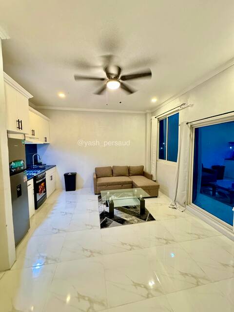 Comfortable 2 Bedroom Apartment