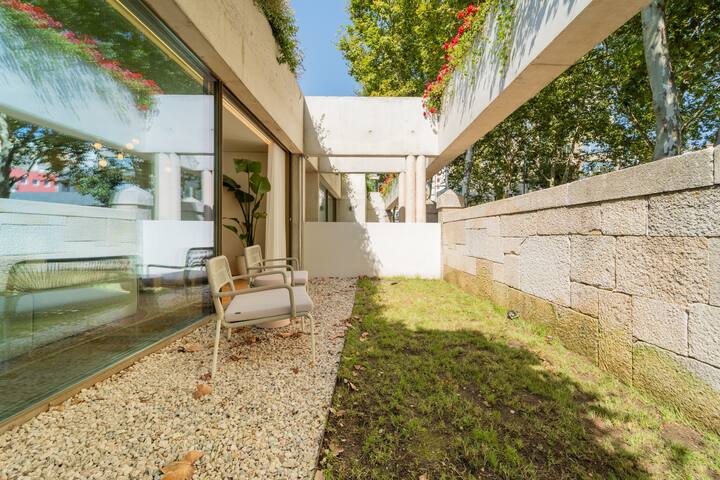 The Saffron by Lovely Memories – Luxe, pool access gallery image 5