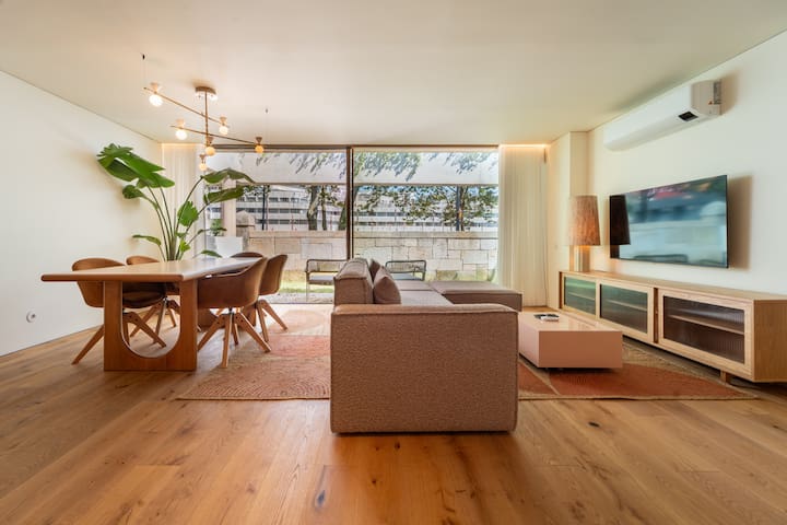 The Saffron by Lovely Memories – Luxe, pool access gallery image 4