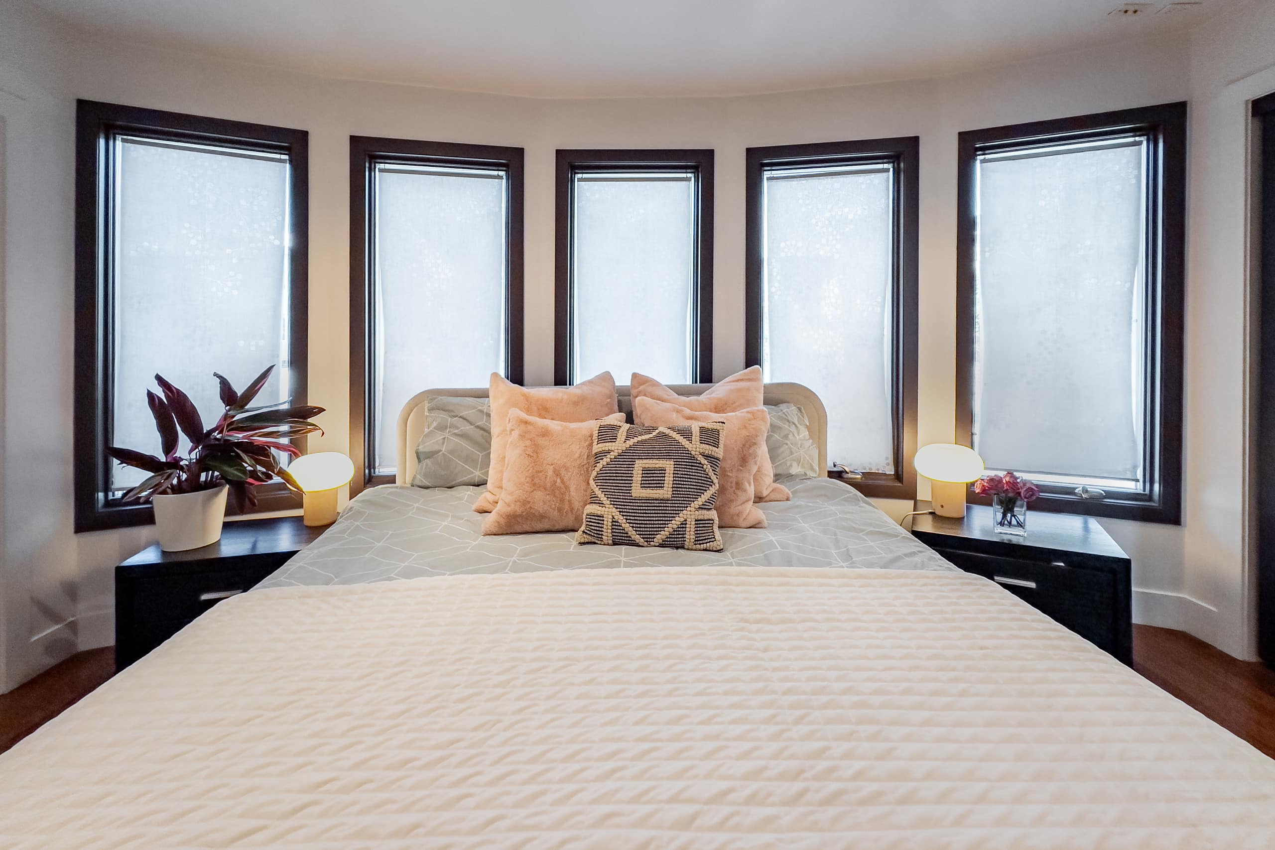 Home in San Francisco · ★4.82 · 3 bedrooms · 3 beds · 2 baths - Image 38
