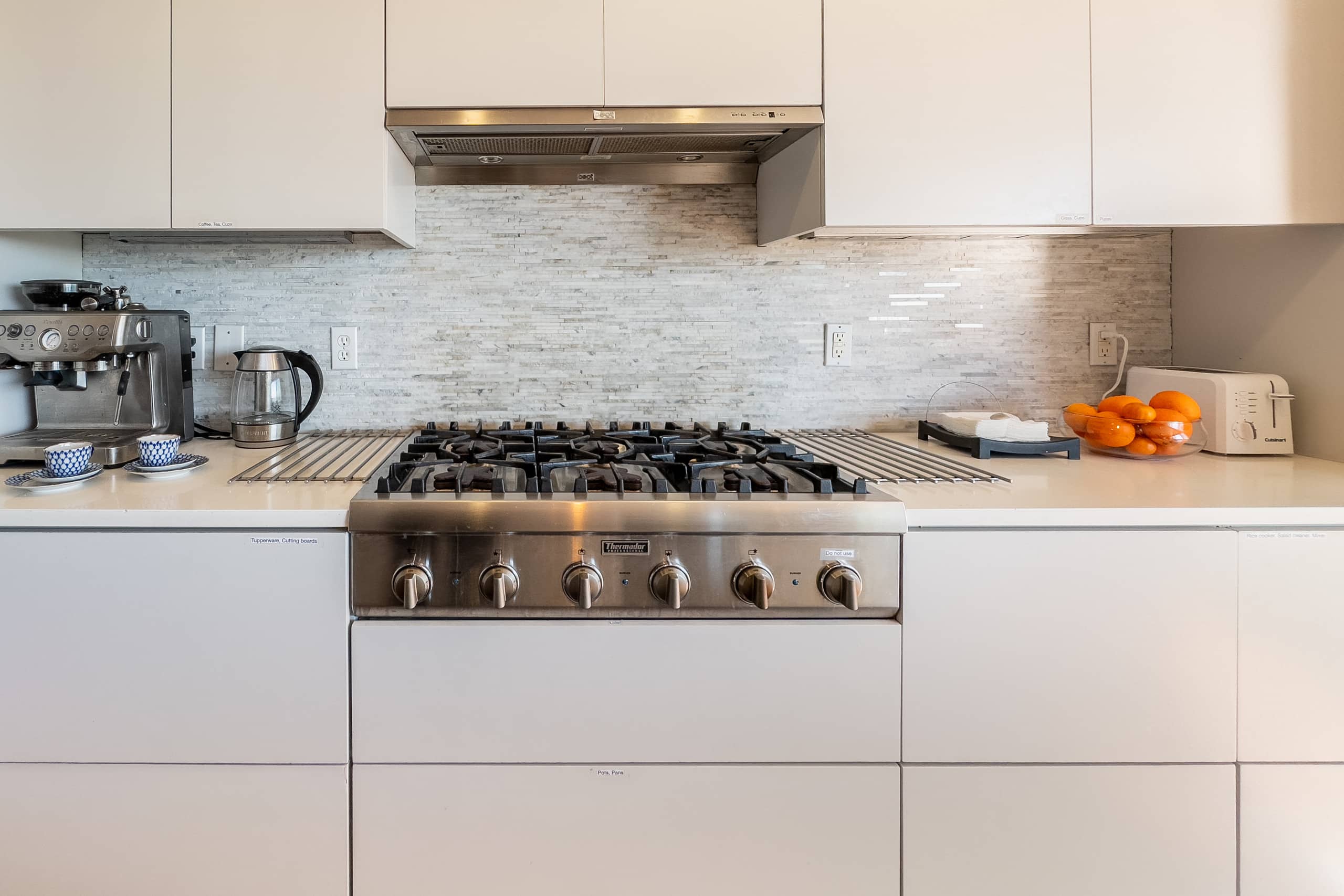 Home in San Francisco · ★4.82 · 3 bedrooms · 3 beds · 2 baths - Image 16