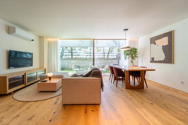 The Burgundy by Lovely Memories – DPV Residences gallery image 4