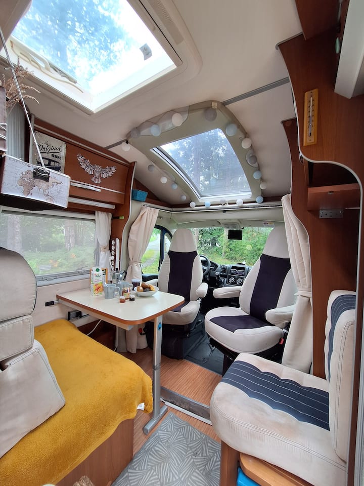 Camping-car Cosy Sur Terrain Arboré - Saint-Jean-de-Luz