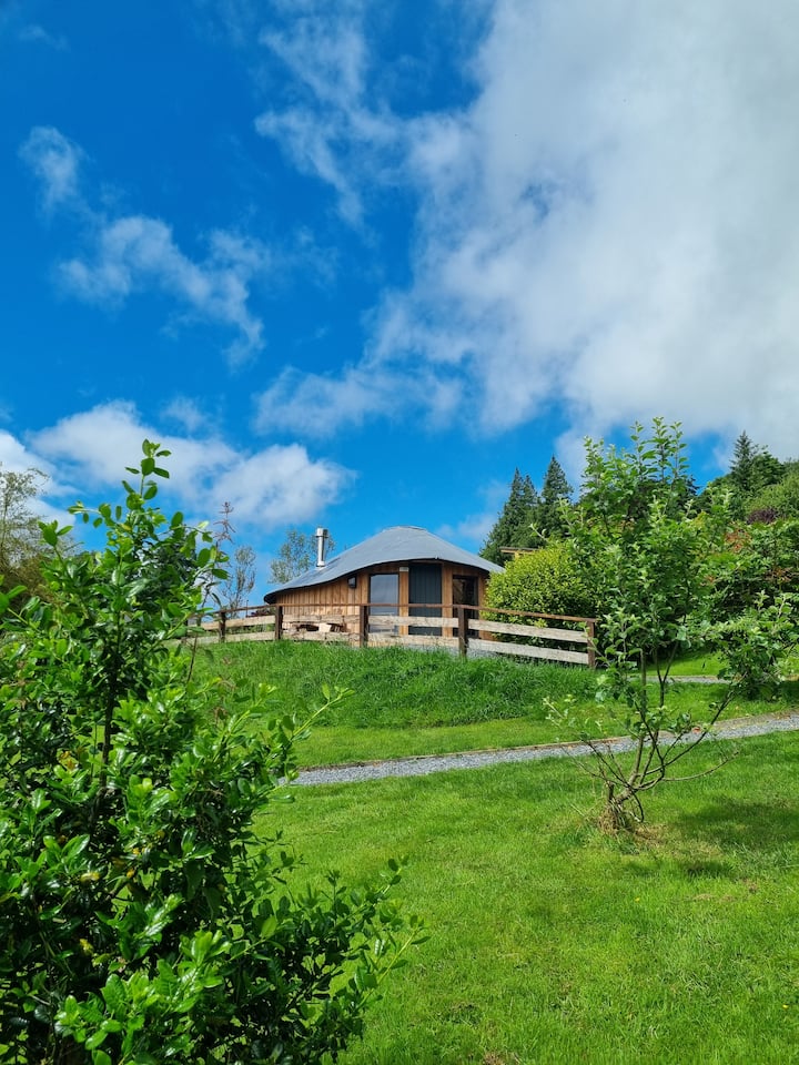 Luxury Buzzard Roundhouse - Pembrokeshire