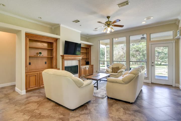 Waterfront Home W/ Bayou View Near Galveston, Tx - Texas City, TX