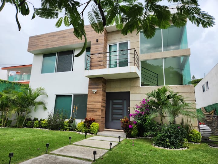 Laurel House Lomas de Cocoyoc