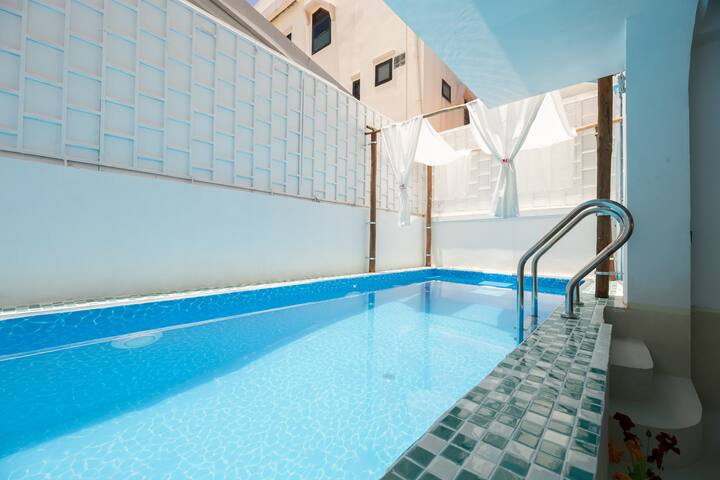 3BR Boutique Suite 3F City Center/MRT/JODD FAIRS gallery image 4