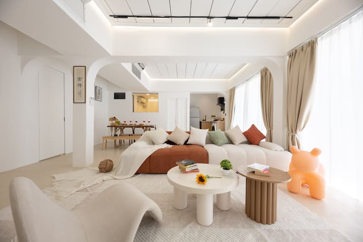 3BR Boutique Suite 3F City Center/MRT/JODD FAIRS