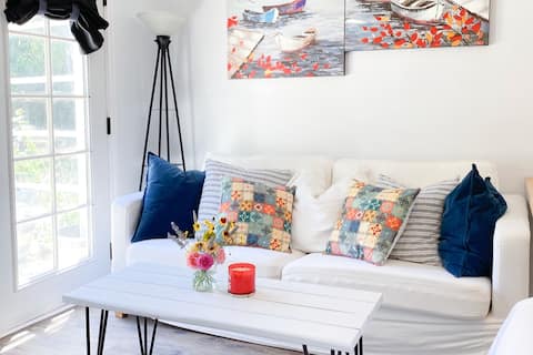 Cozy Master Suite w/ Private Bath & Private Entry