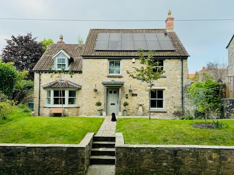 Gorgeous country haven perfect for families/groups