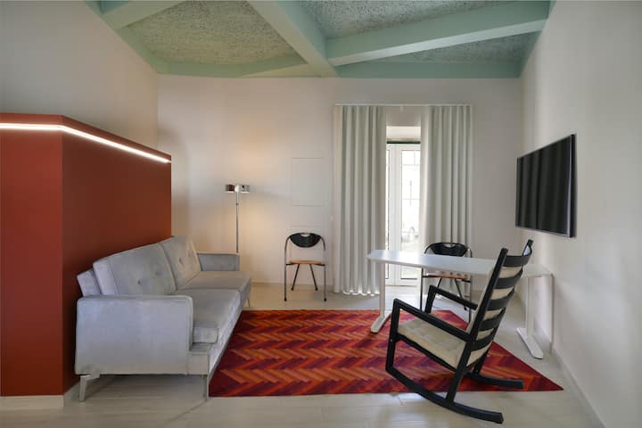 Studio 1, Independente - Alcochete