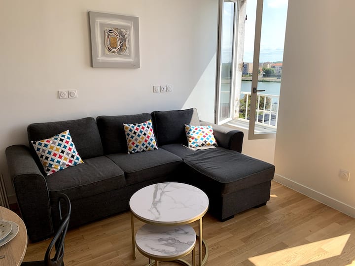 Appartement Neuf, Vue Sur Saône. - Mâcon
