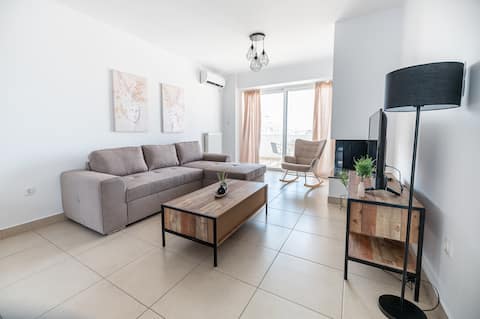 Comfortable Stay Near Piraeus Port -DR E5