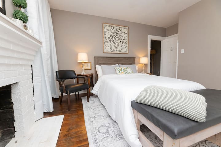 საძინებელი 1