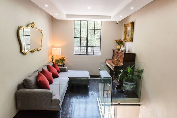 Exclusive house near Reforma! gallery image 3