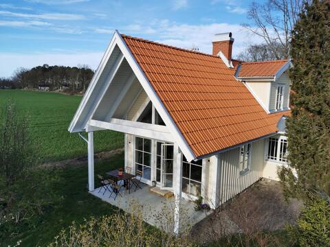 Nice house for rent by the coast