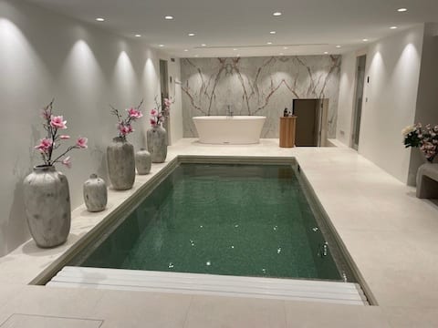 Elegant studio with private SPA
