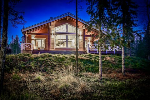AHMA - A magnificent villa on the shore of Lake Rukajärvi