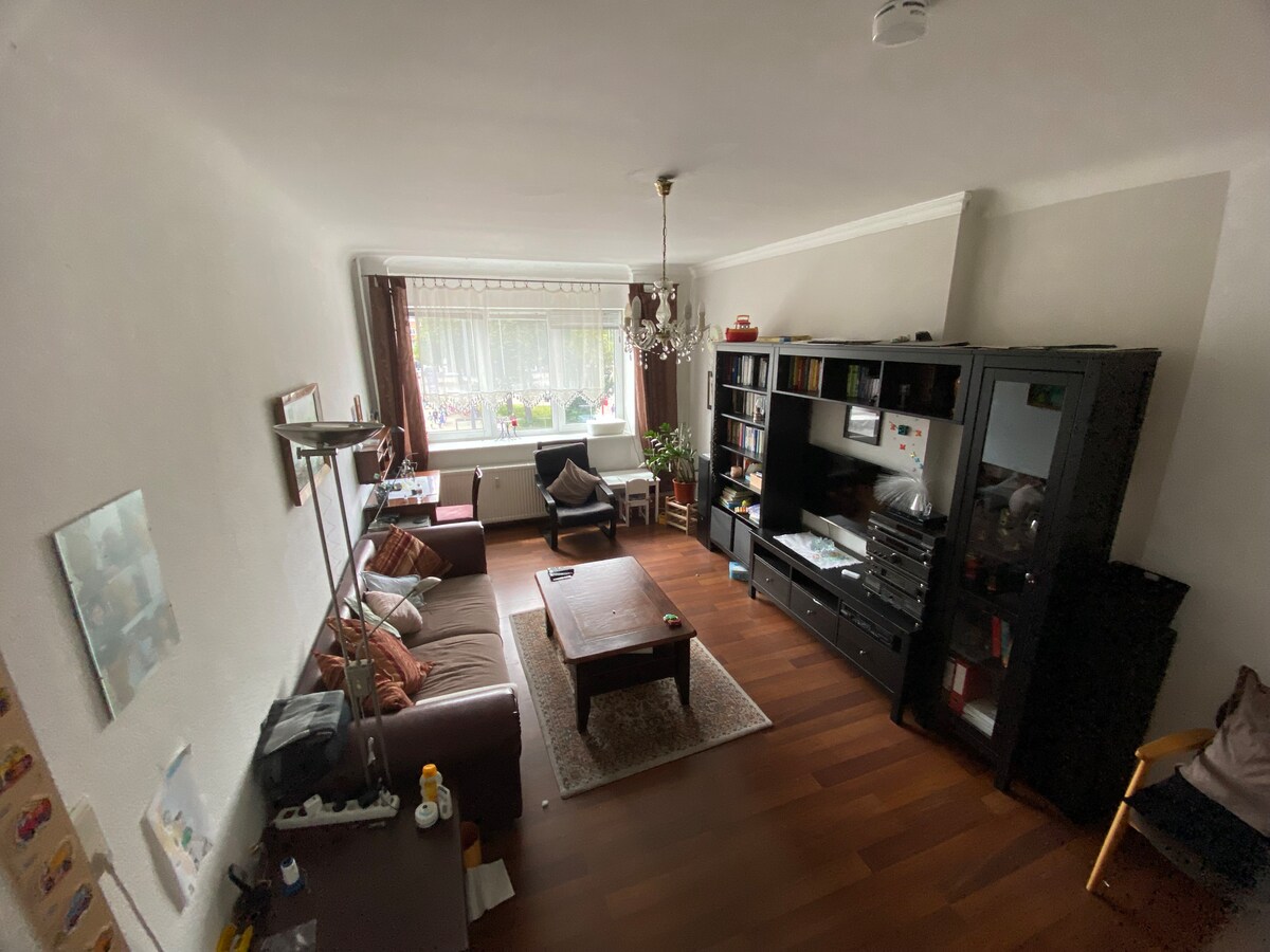 Popular Airbnb listing: Close to the city, super central apartment in Uhlenhorst