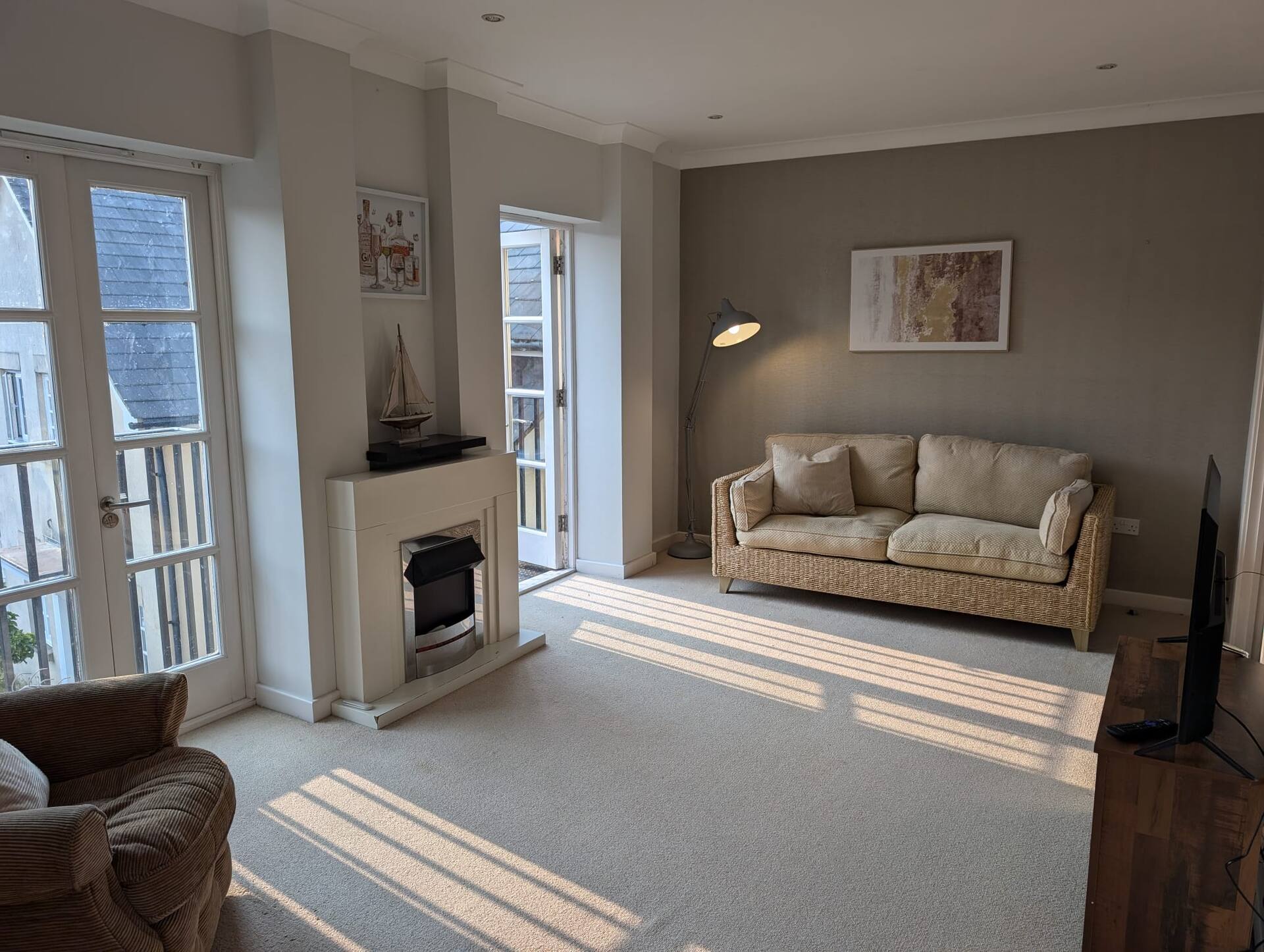 Rugby - Apartment - Sleeps 4 - Parking — photo 4