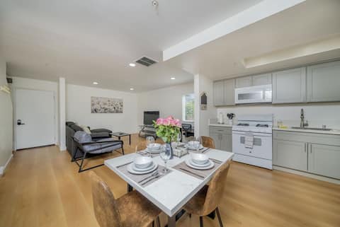 36+ Guest Accomodation in Alhambra