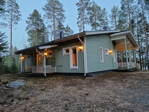 Spacious cottage in the peace of nature