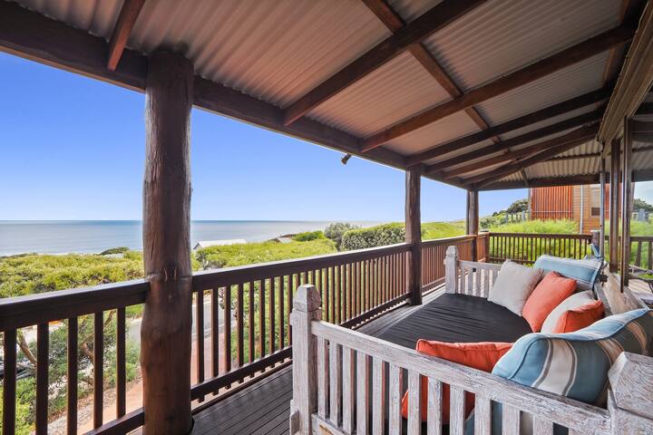 Mainbreak@Yallingup gallery image 2