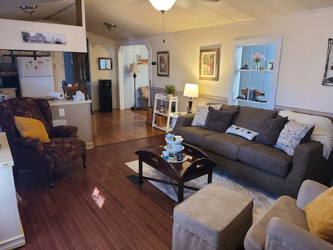 Top Airbnb: Creekstone Farms B&B in Charlotte / Concord / Gastonia