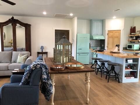 Top performing Airbnb: Fiddler’s Inn in Mountain View