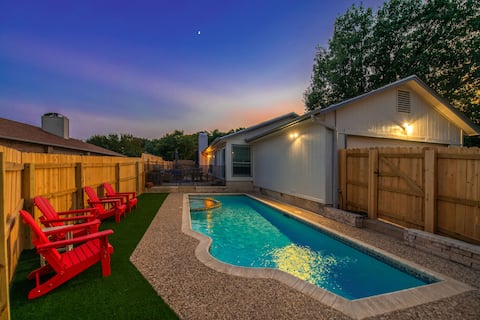 NEW! Pool, Games, 2 Patios, 5 Mins to Randolph AFB