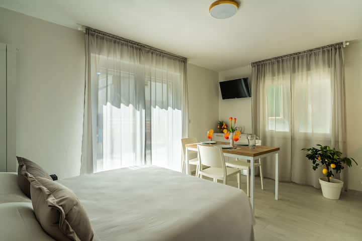 Villa Pratu Moderno | 100m Mare Con Patio Privato - Rimini