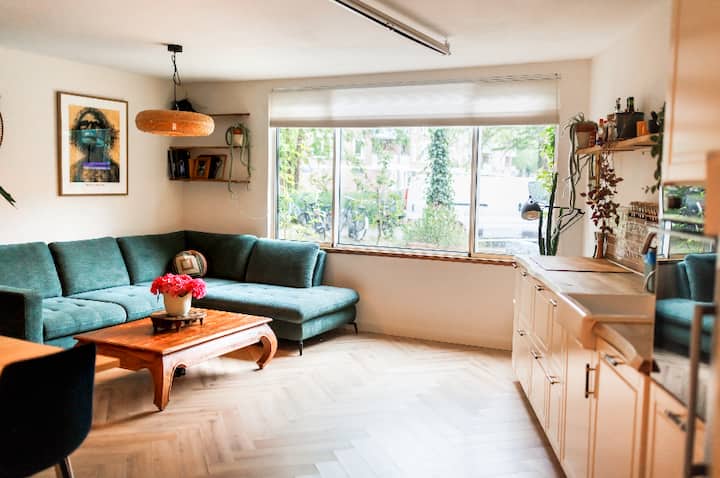 Charming Spacious Apartment Just Off The Jordaan. - Amsterdam