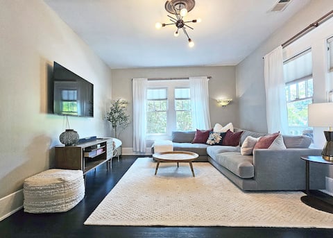 Successful Airbnb property: Walk to ATL Zoo/Beltline/close to M. Benz Stadium in Atlanta