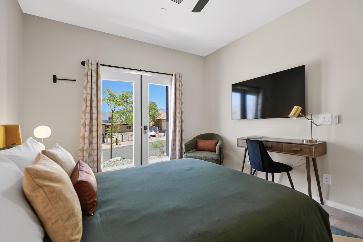 Casita with french door