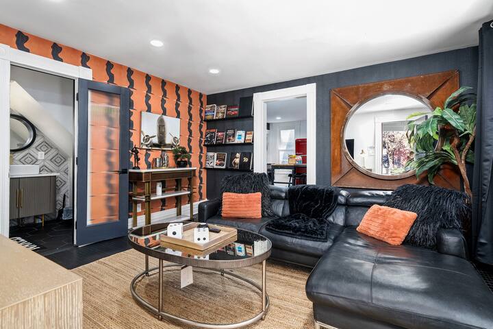 Galla House On High Street! gallery image 5